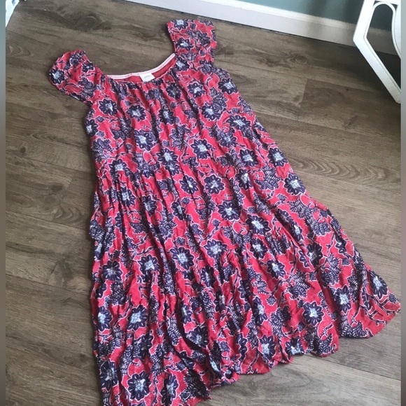 Floral Red Dress - Picture 2 of 7